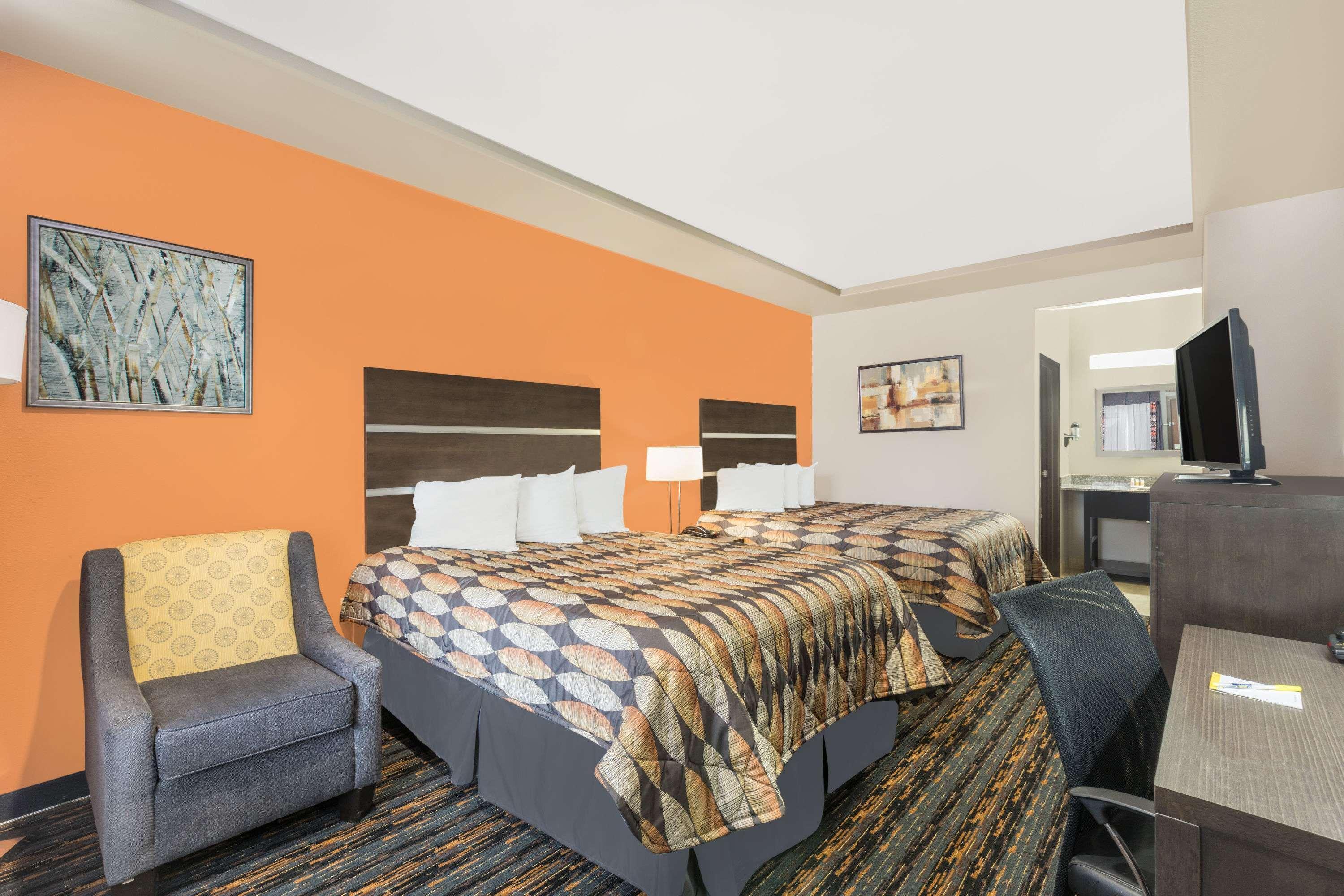Days Inn By Wyndham Dilley Esterno foto